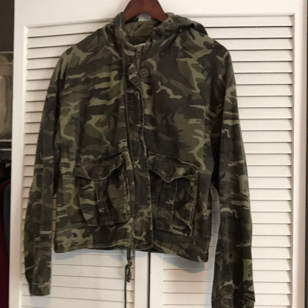 Camo Hooded Utility Jacket - Olive Green Camouflage